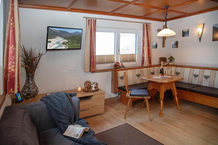 Ferienhaus Hochvogel Hinterhornbach Exteriér fotografie